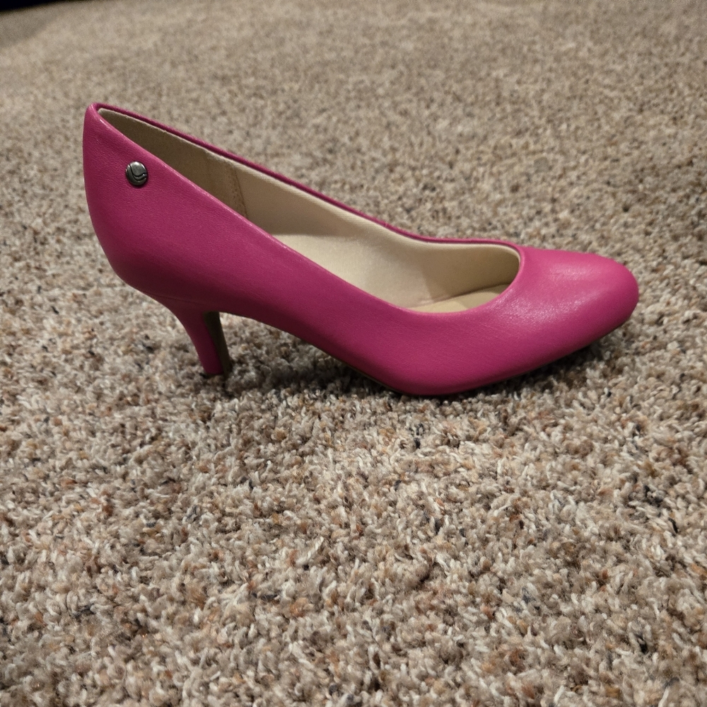 Elegant Pink Women's Heels